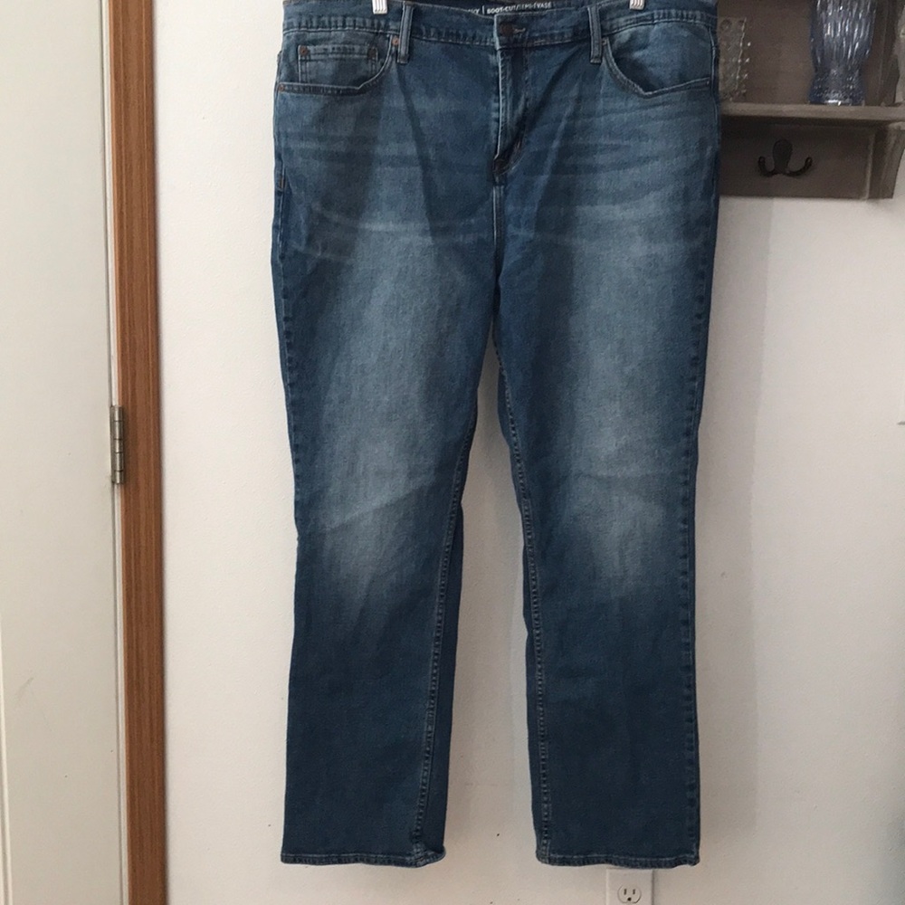Old Navy jeans, blue straight boot-cut 40x32